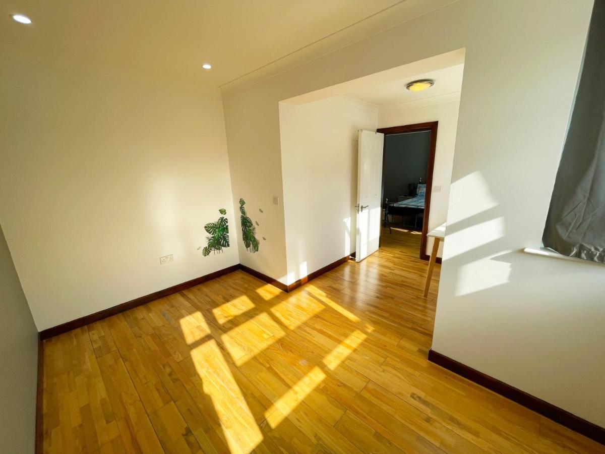 New Look, 7 Minutes To Station, 20 Minutes To Central London Streatham Vale Bagian luar foto